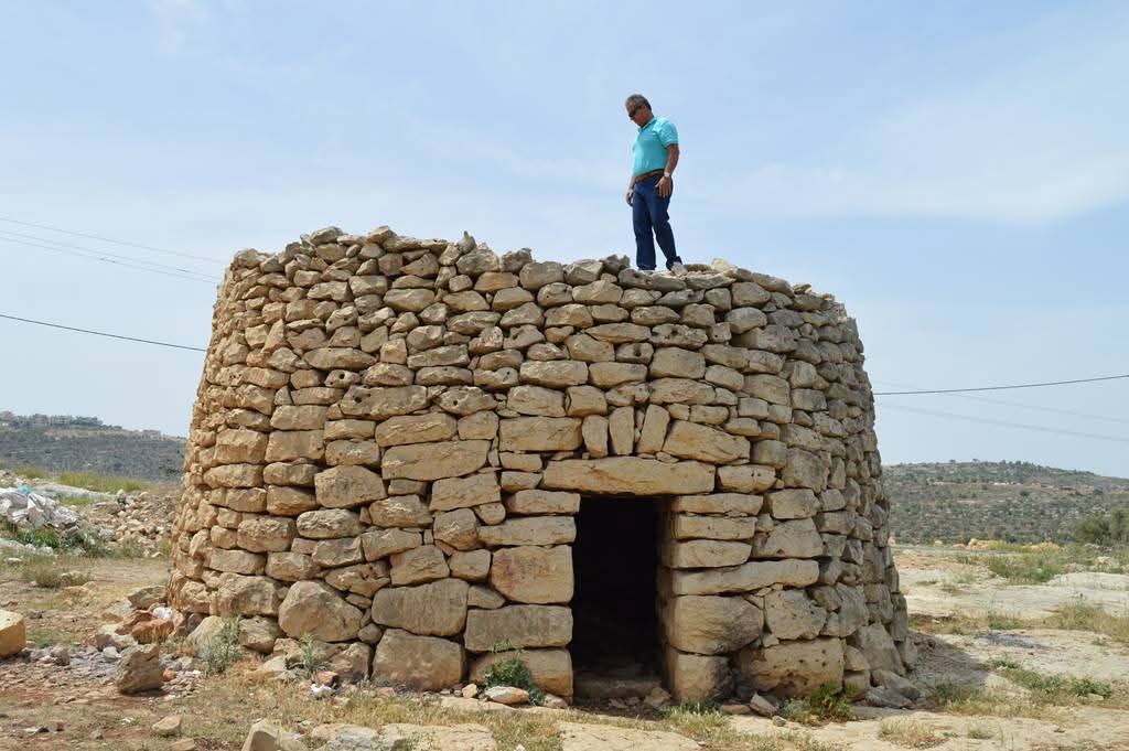 المناطير