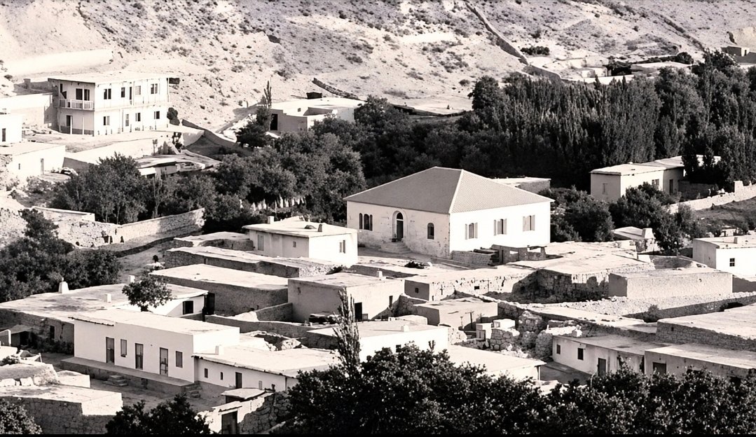 مخاتير مدينة عمان ومضافاتها من أواخر العهد العثماني حتى عهد الاستقلال